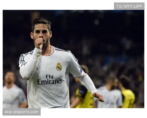 居莱尔与梅西的盘带效率及进攻视野差异解析